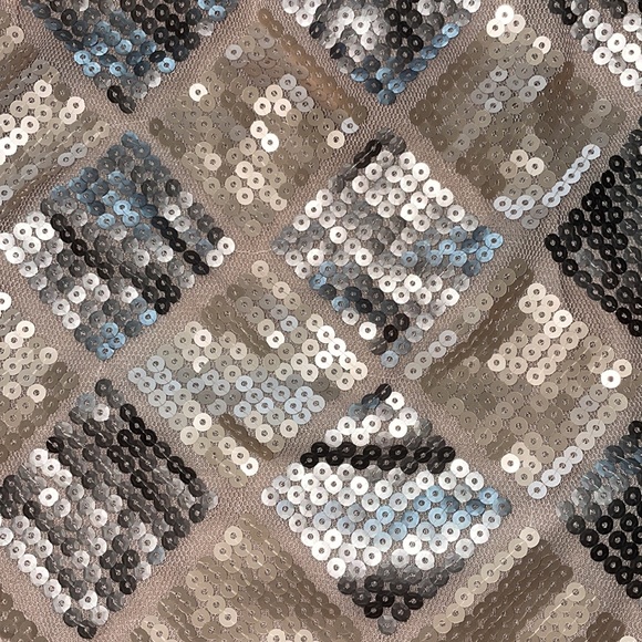 NWT sequin miniskirt Sz S - Picture 2 of 3